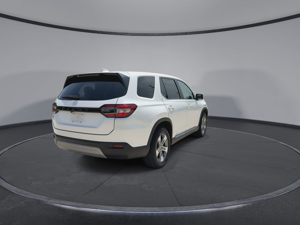 Used 2023 Honda Pilot EX-L image 8
