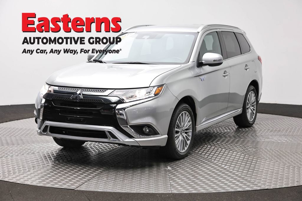 Used 2022 Mitsubishi Outlander LE AWD/4WD image 1