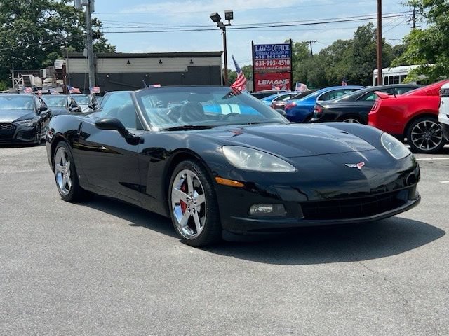Used 2007 Chevrolet Corvette Convertible w/ Preferred Equipment Group RWD image 2
