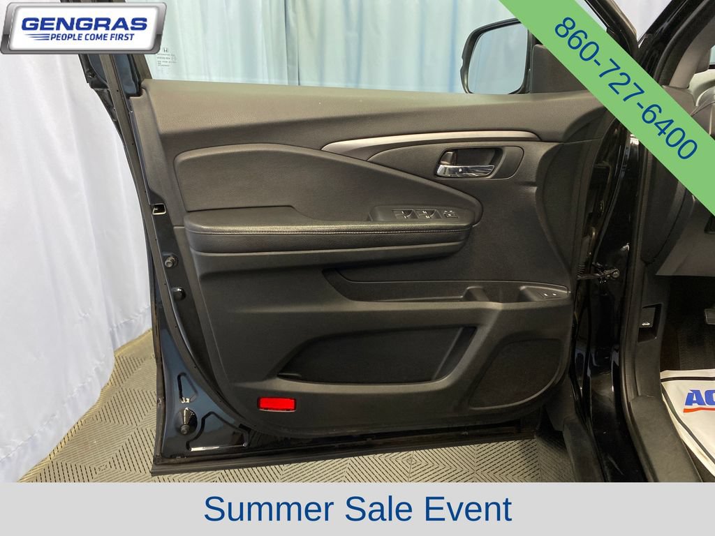 Used 2016 Honda Pilot EX-L image 11