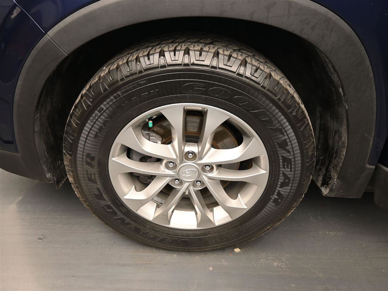 Used 2019 Hyundai Santa Fe SE image 18