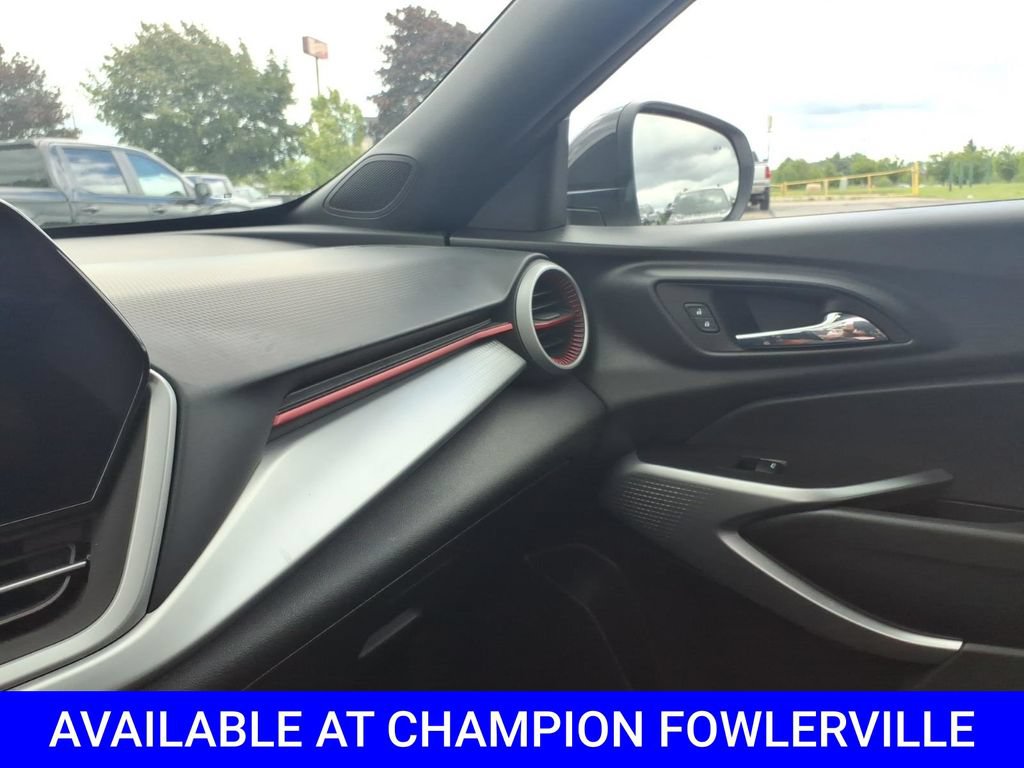 Used 2024 Chevrolet Trax RS w/ Driver Confidence Package FWD image 26