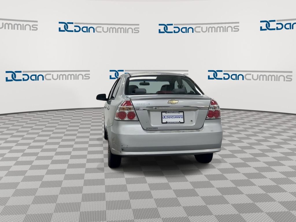 Used 2011 Chevrolet Aveo LT w/ Power and Convenience Package image 7