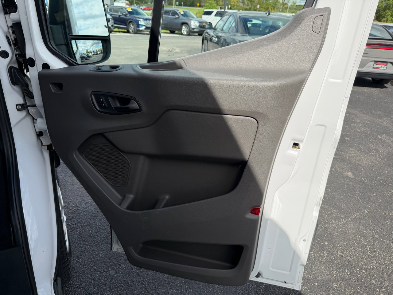 Used 2021 Ford Transit 350 XLT image 21