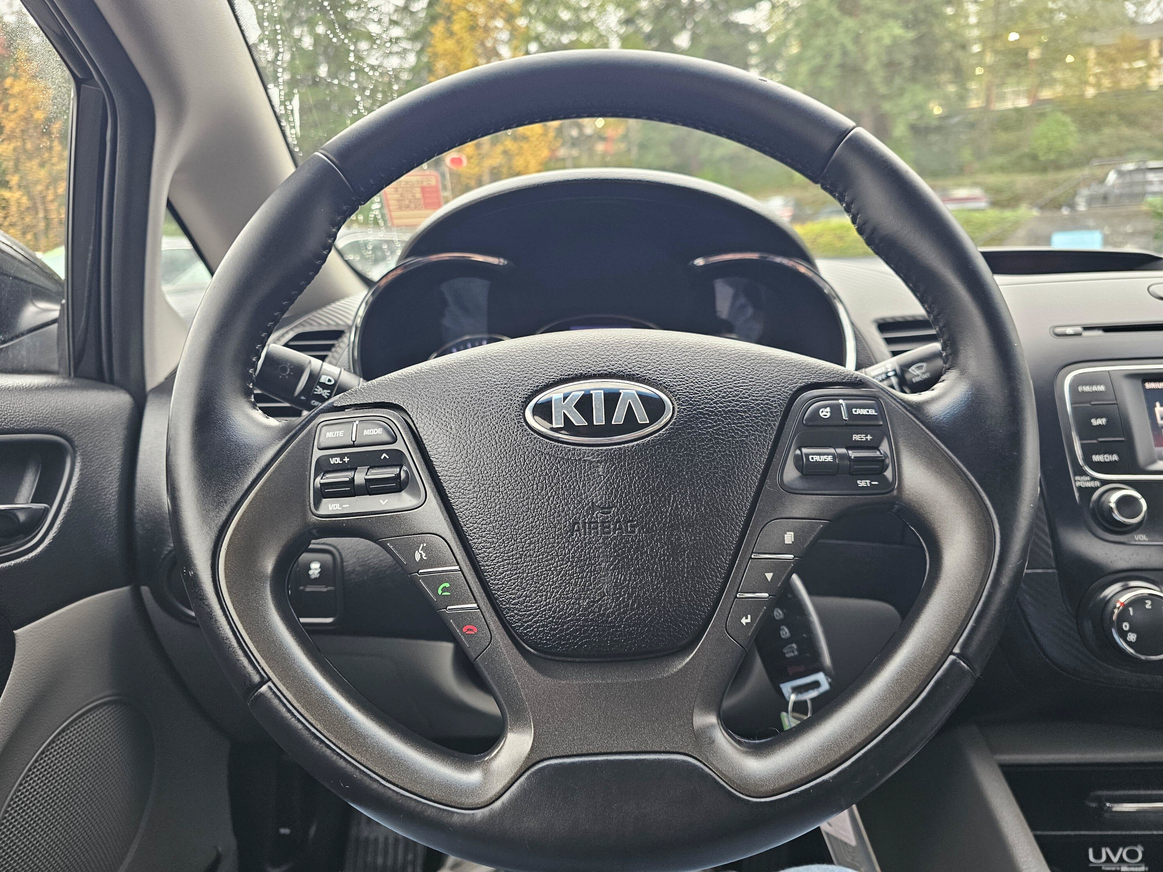 Used 2014 Kia Forte EX FWD image 26