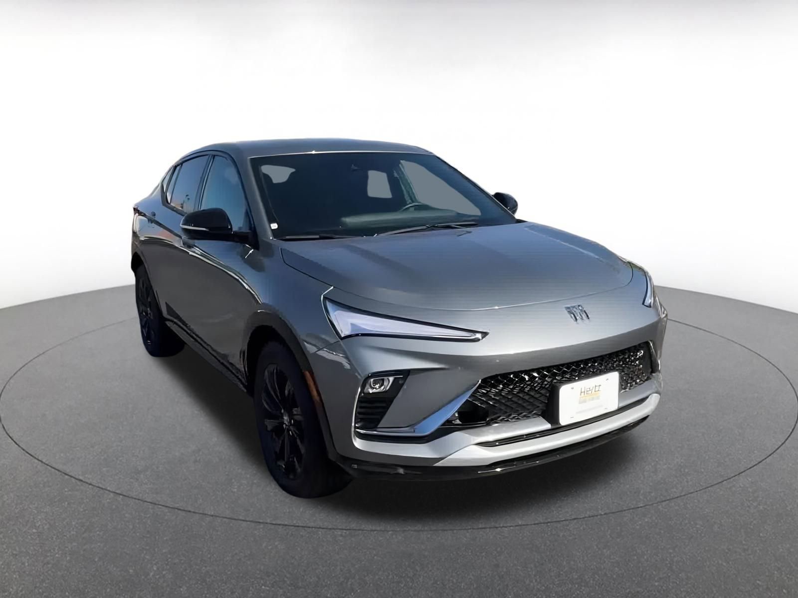 Used 2025 Buick Envista Sport Touring image 3