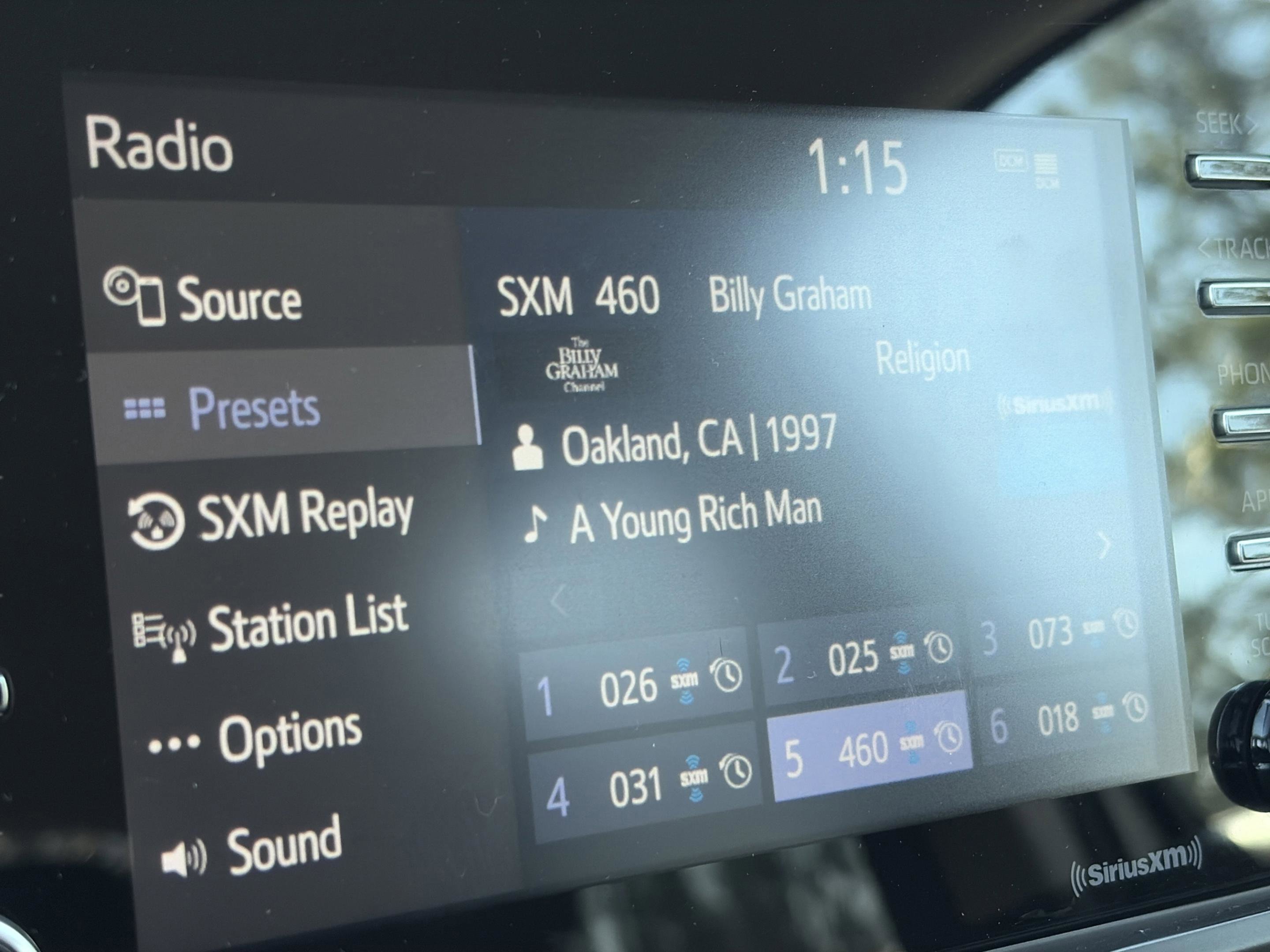 Used 2020 Toyota Tacoma SR AWD/4WD image 12