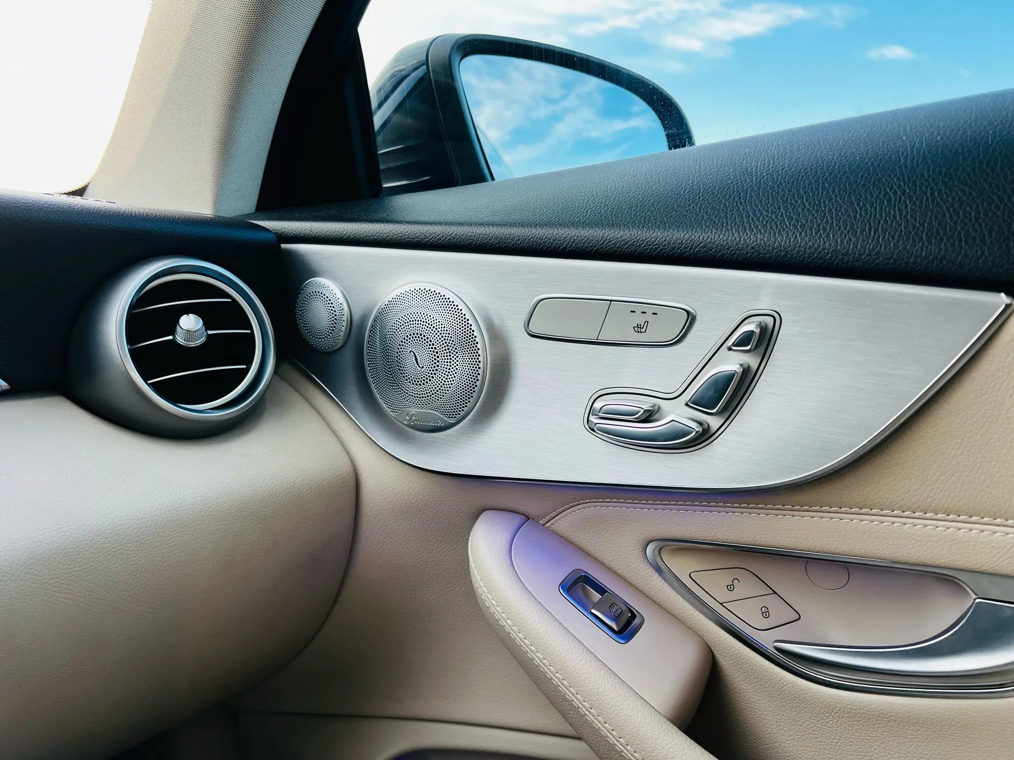 Used 2019 Mercedes-Benz C 300 4MATIC Coupe image 29