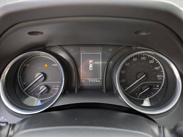 Used 2020 Toyota Camry LE image 10