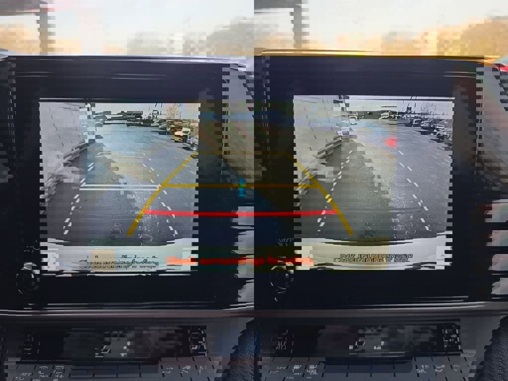 Used 2025 Toyota Camry SE image 23