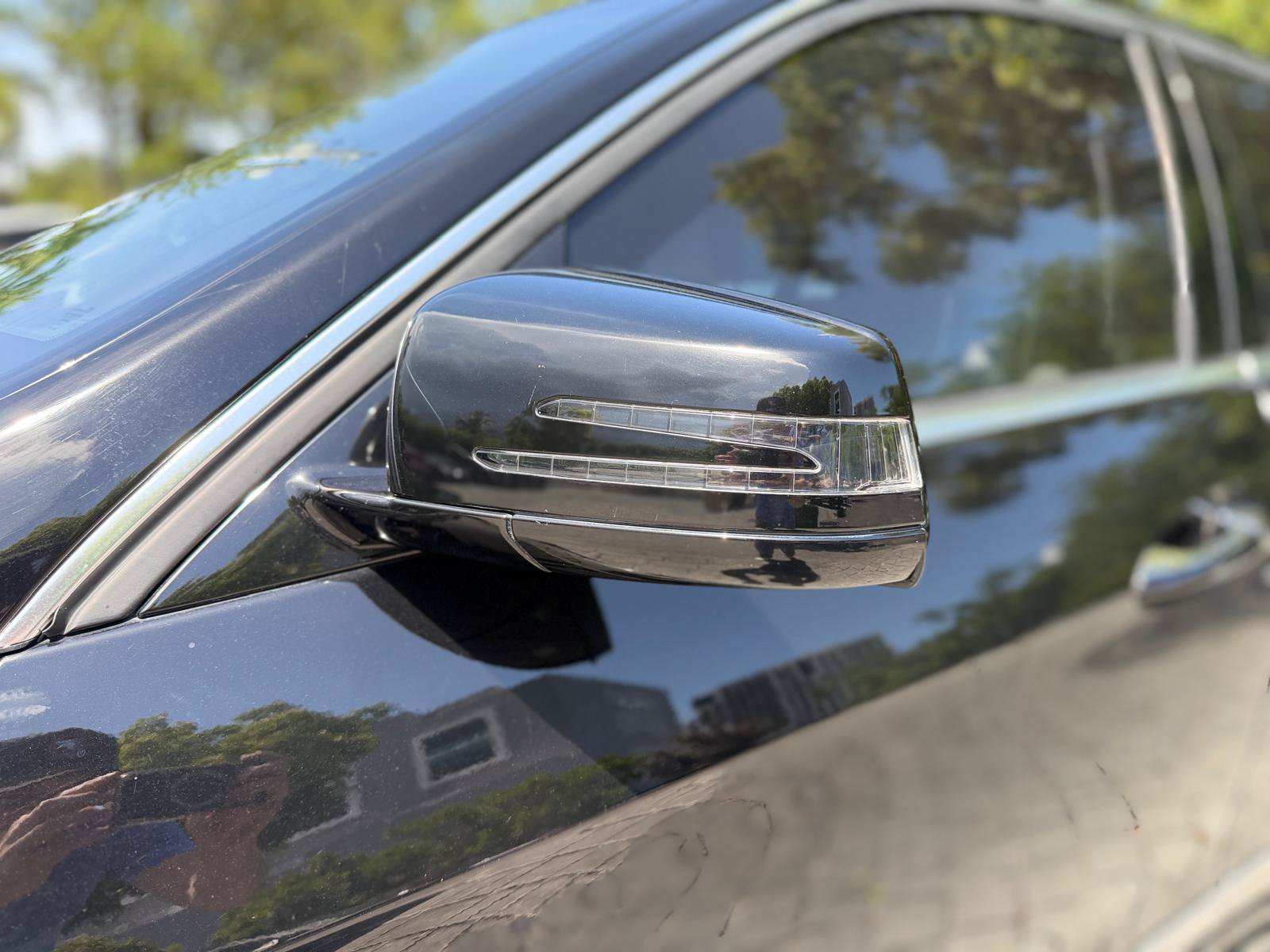 Used 2010 Mercedes-Benz E 550 Sedan image 15