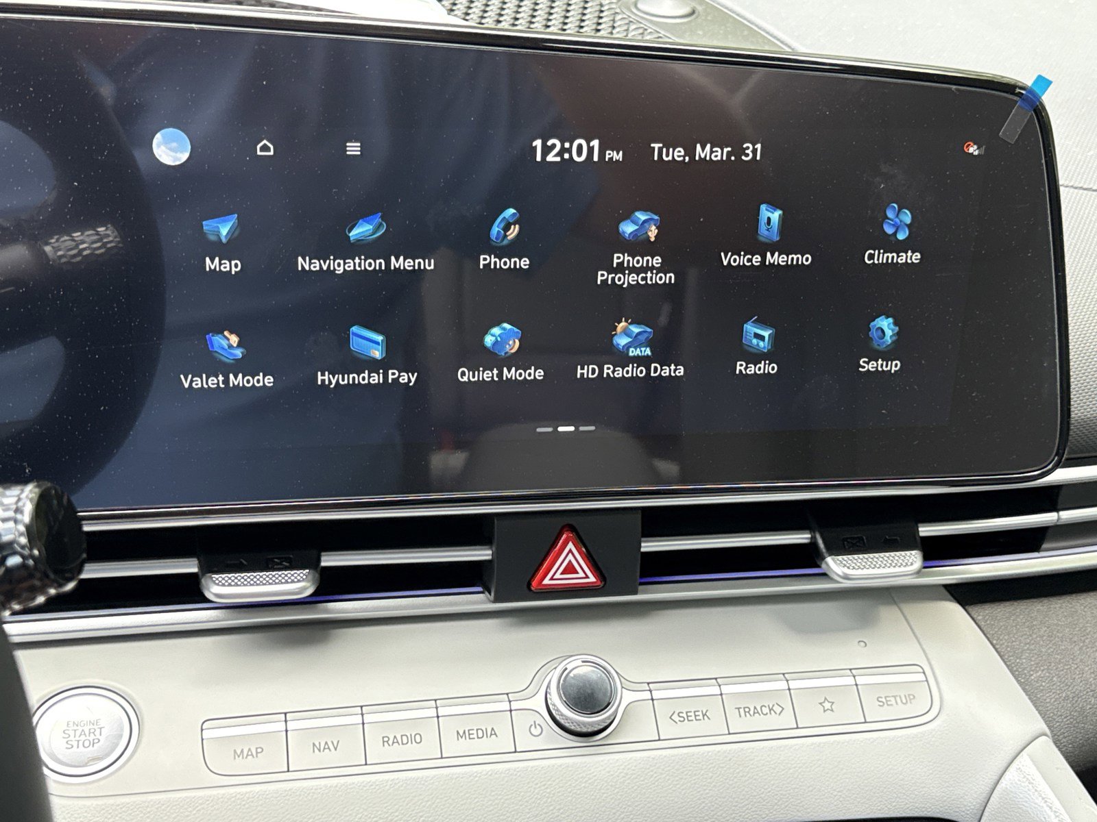 New 2026 Hyundai Elantra Limited FWD image 24