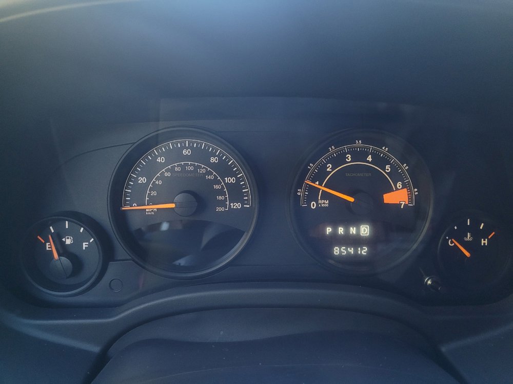 Used 2015 Jeep Compass Sport w/ Power Value Group FWD image 23