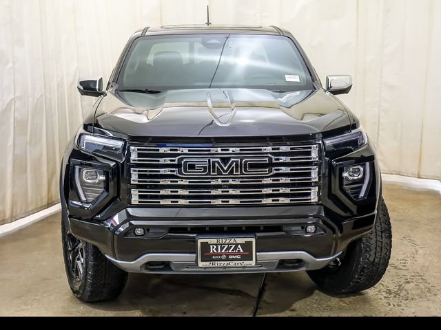 New 2026 GMC Canyon Denali w/ LPO, Denali Black Edition AWD/4WD image 5