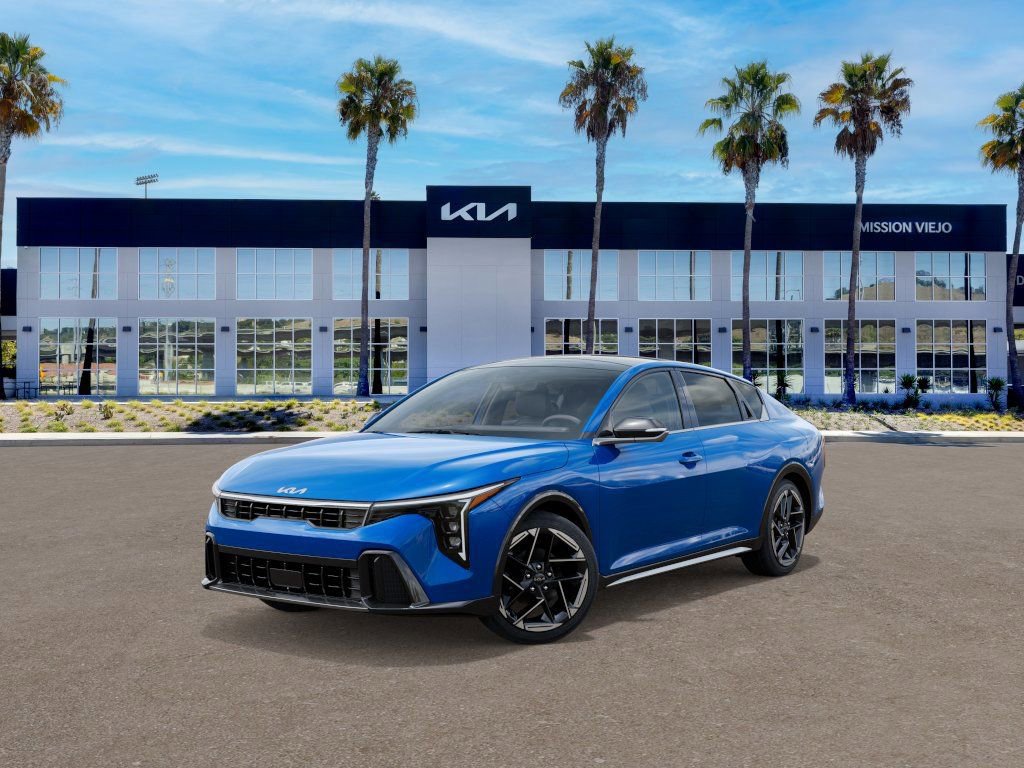 New 2026 Kia K4 GT-Line image 1