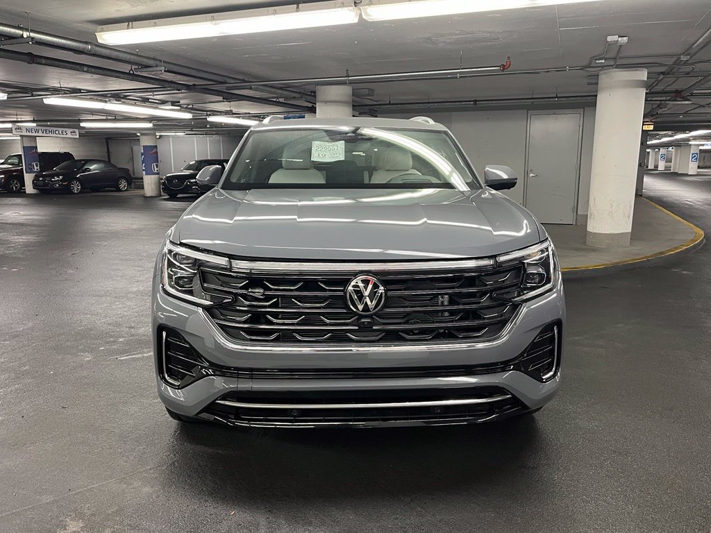 New 2026 Volkswagen Atlas Cross Sport SEL Premium R-Line AWD/4WD image 33