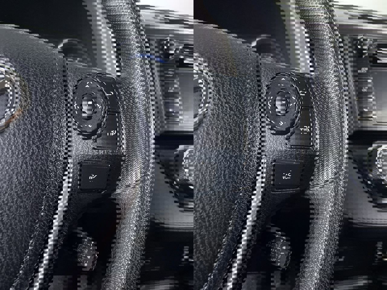 Used 2017 Toyota RAV4 LE w/ All Weather Liner Package image 25