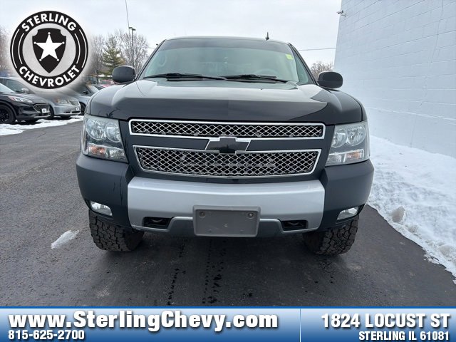 Used 2012 Chevrolet Avalanche LT w/ Suspension Package, Off-Road image 8