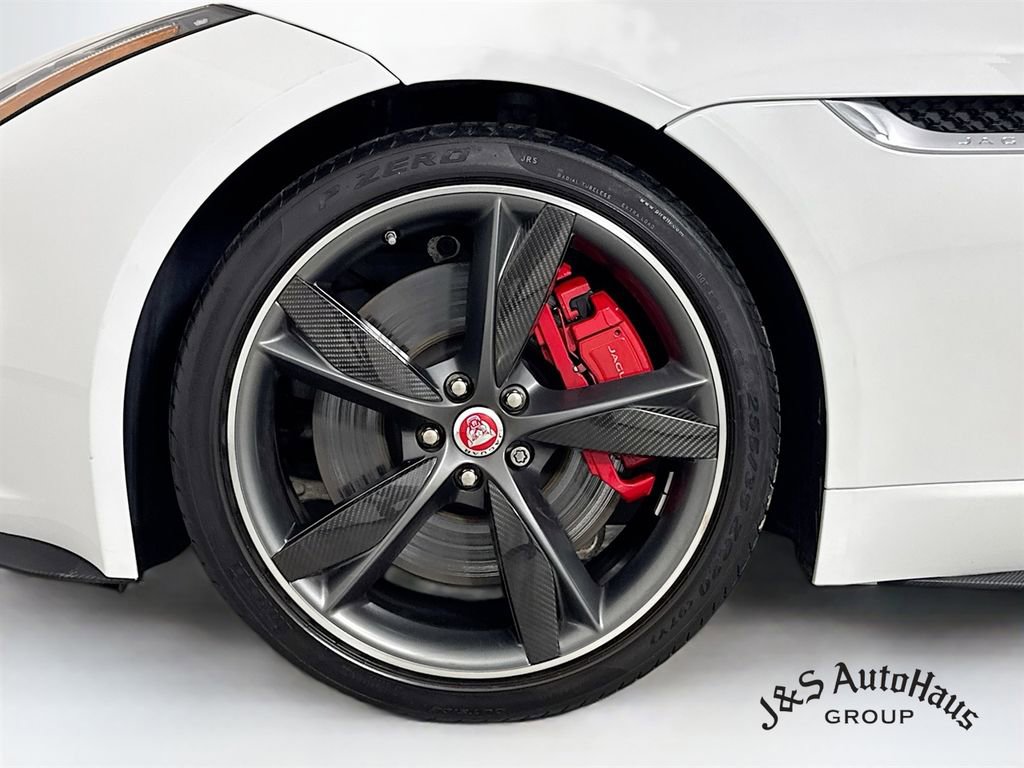 Used 2016 Jaguar F-TYPE R image 39