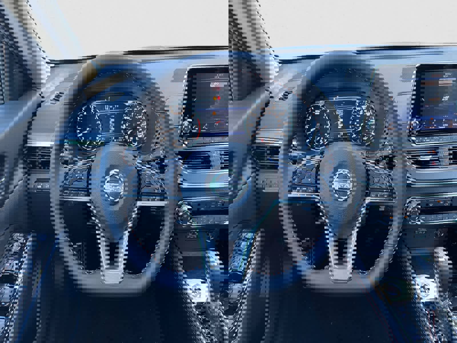 New 2025 Nissan Altima 2.5 SR image 13