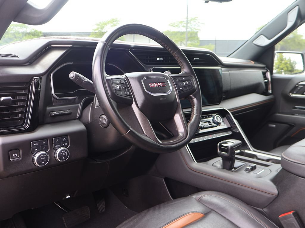 Used 2024 GMC Sierra 1500 AT4 w/ Technology Package AWD/4WD image 29