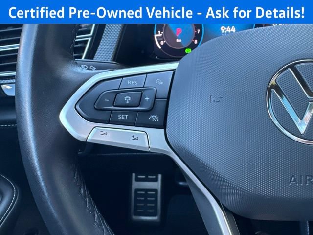 Certified 2025 Volkswagen Atlas Cross Sport SEL R-Line AWD/4WD image 17