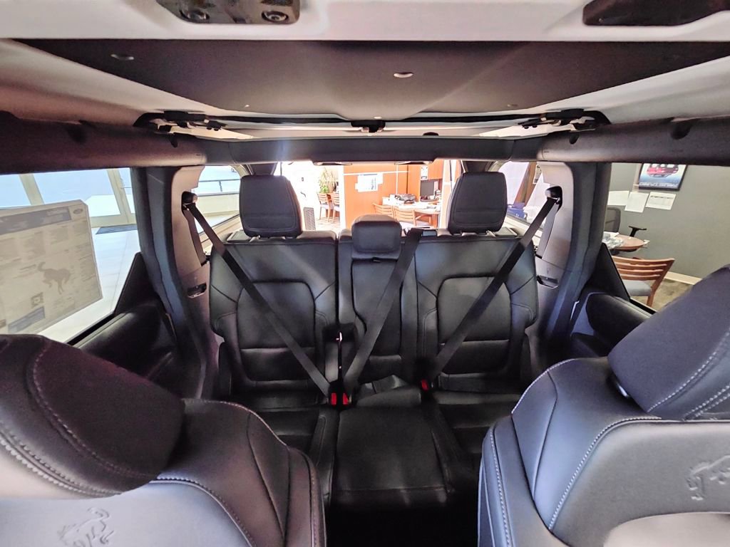 New 2025 Ford Bronco Badlands image 28