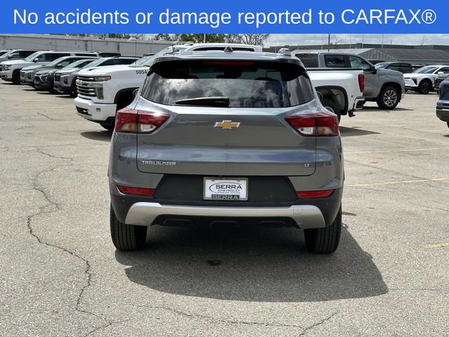 Certified 2022 Chevrolet TrailBlazer LT w/ Confidence II Package FWD image 5