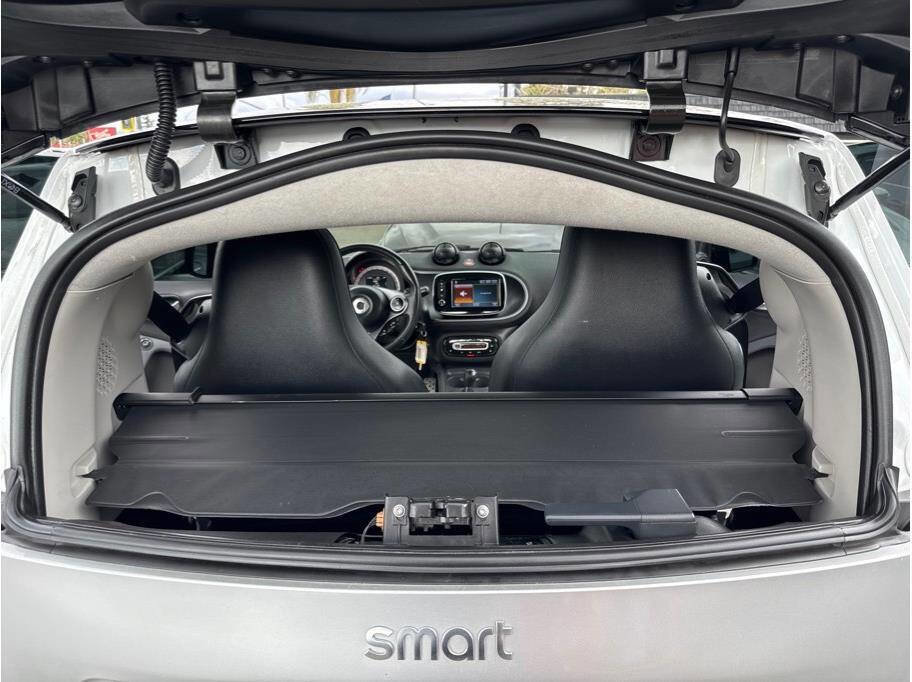 Used 2016 smart fortwo Prime image 26