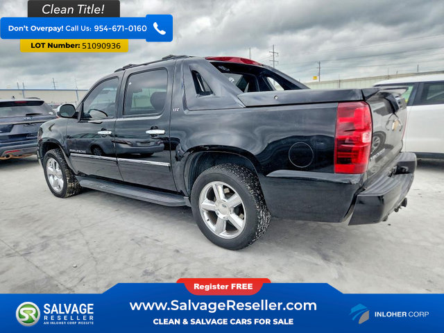 Used 2012 Chevrolet Avalanche LTZ AWD/4WD image 3