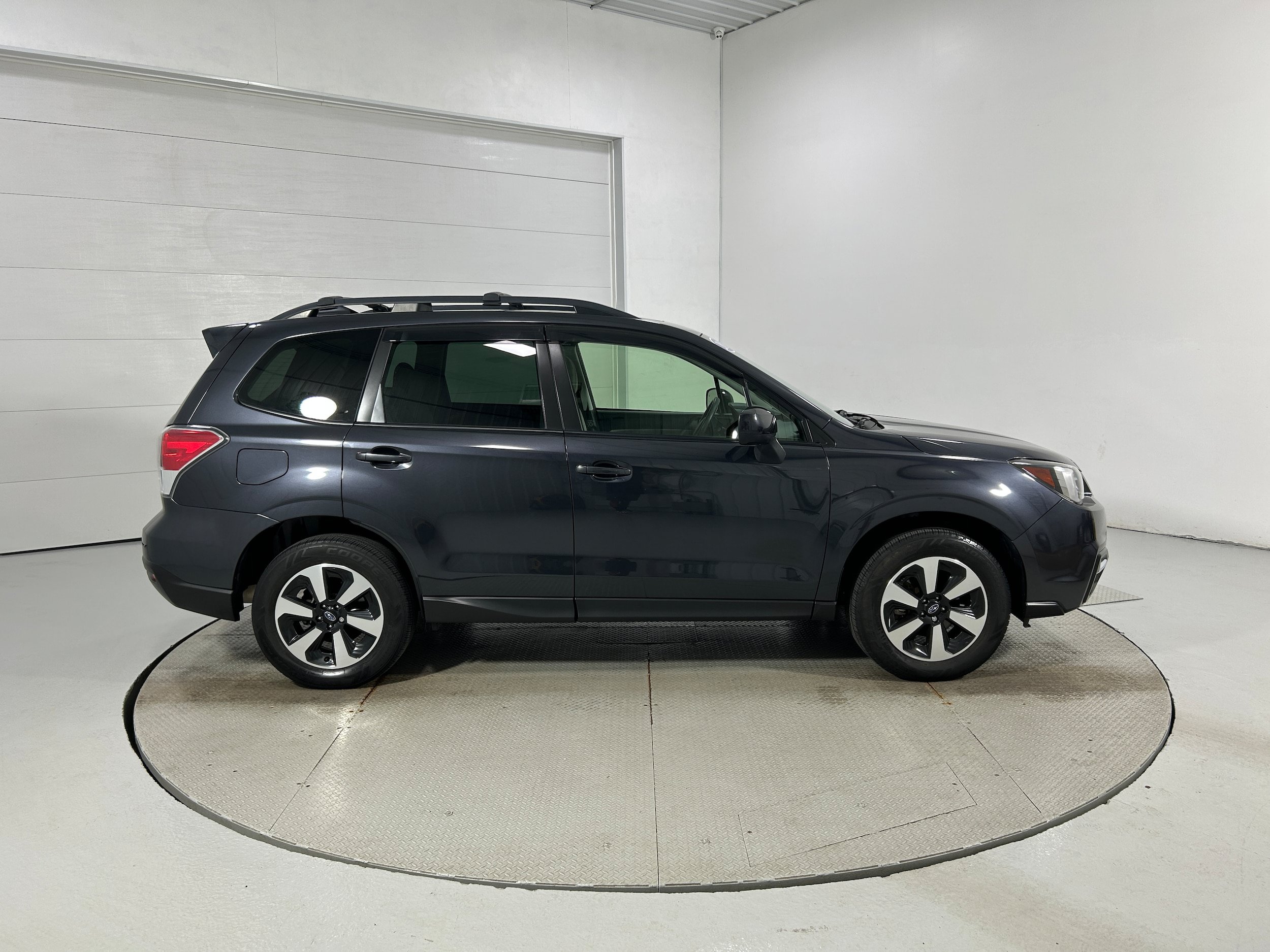 Used 2018 Subaru Forester 2.5i Premium AWD/4WD image 35