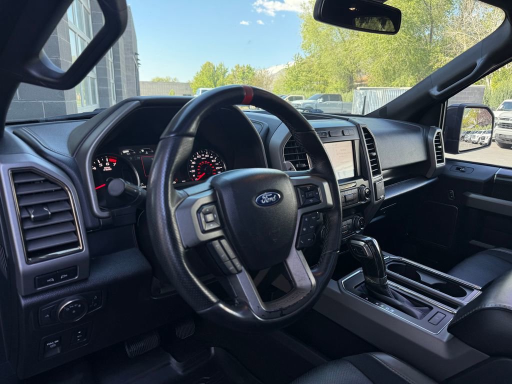 Used 2020 Ford F150 Raptor w/ Equipment Group 802A Luxury AWD/4WD image 39