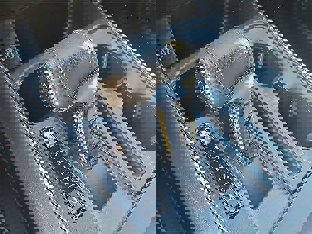 Used 2021 Ford F150 XLT w/ Equipment Group 302A High image 13