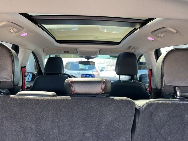 Used 2022 Ford Escape SEL w/ SEL Stealth AWD Package image 29