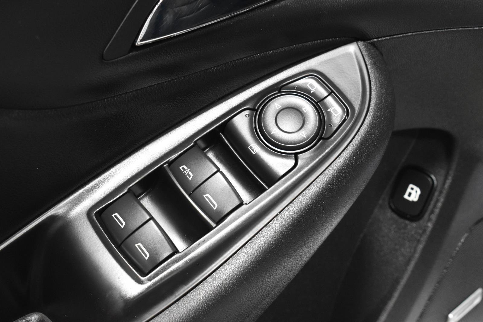 Used 2018 Chevrolet Volt Premier image 7