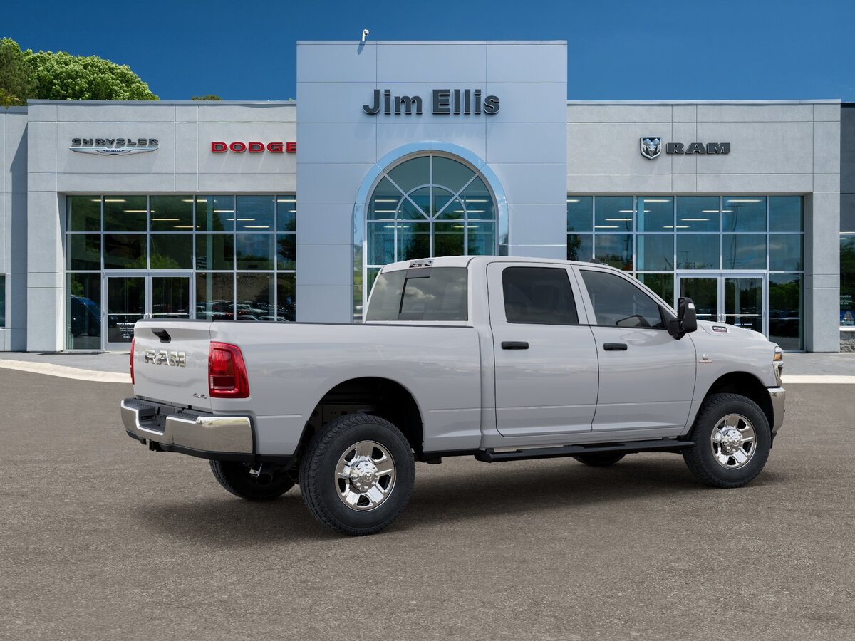 New 2025 RAM 2500 Tradesman AWD/4WD image 5