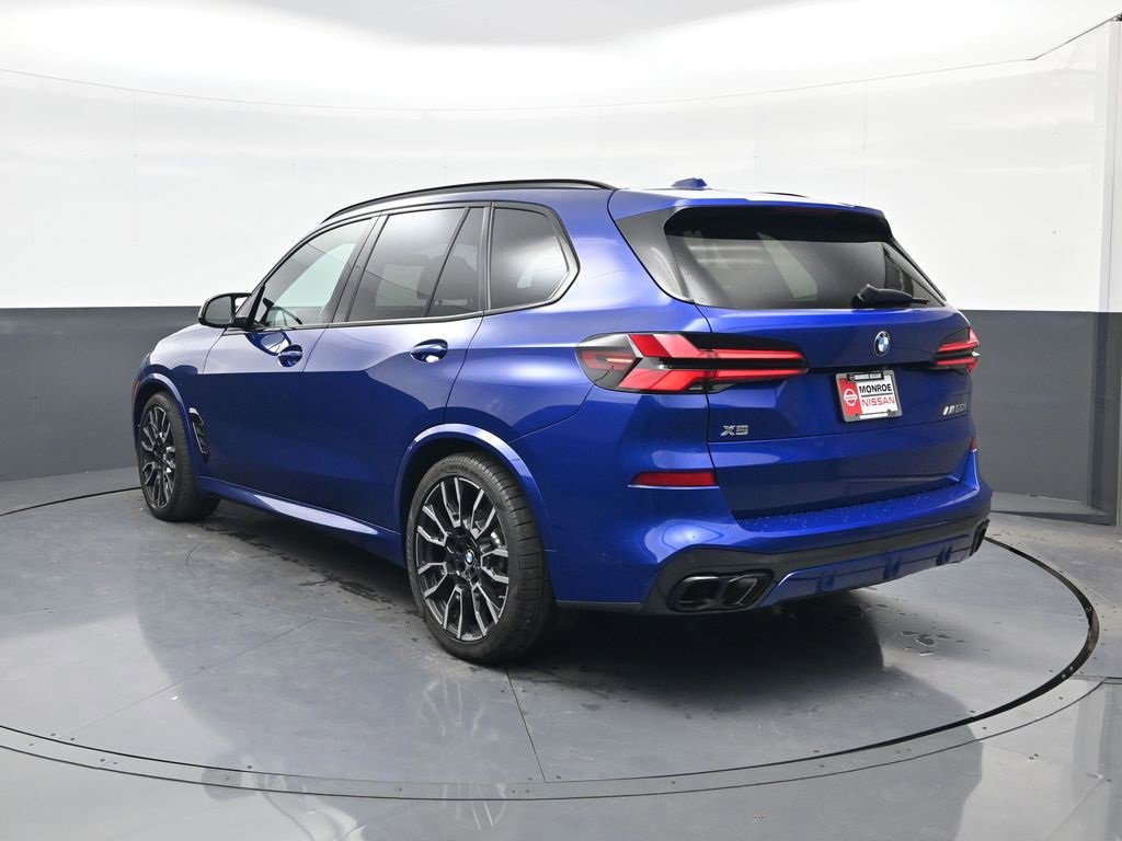 Used 2024 BMW X5 M60i image 5