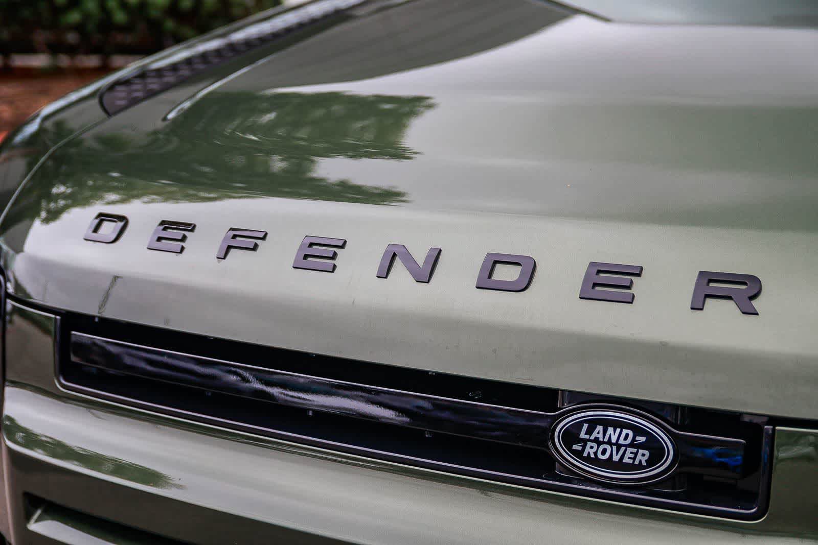 New 2026 Land Rover Defender 130 S AWD/4WD image 11