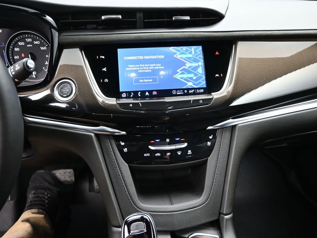 Certified 2025 Cadillac XT6 Premium Luxury w/ Platinum Package image 12