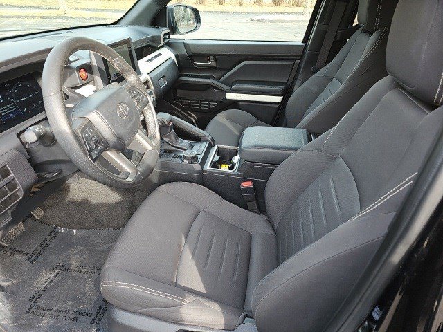 Used 2024 Toyota Tacoma TRD Off-Road image 19