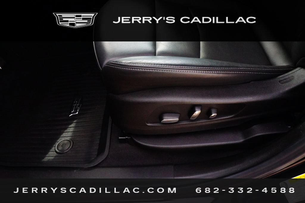 Used 2024 Cadillac XT6 Sport w/ Technology Package AWD/4WD image 20