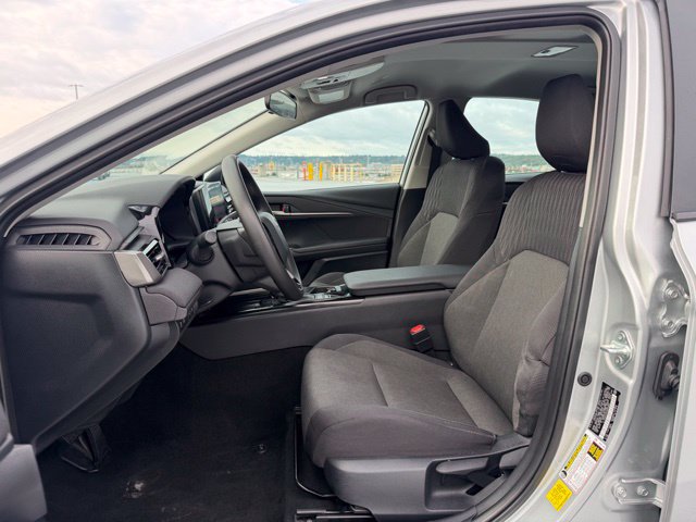 Used 2025 Toyota Camry LE FWD image 10