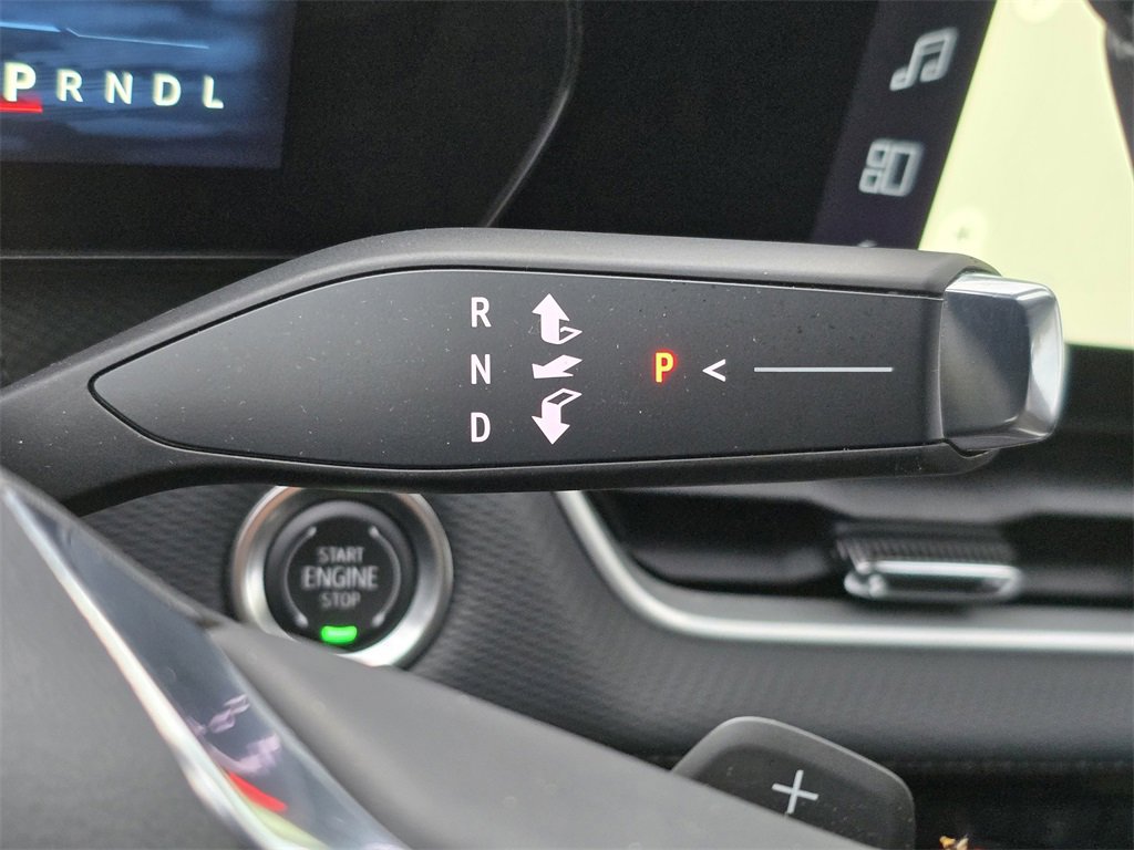 Certified 2025 Chevrolet Equinox LT image 30