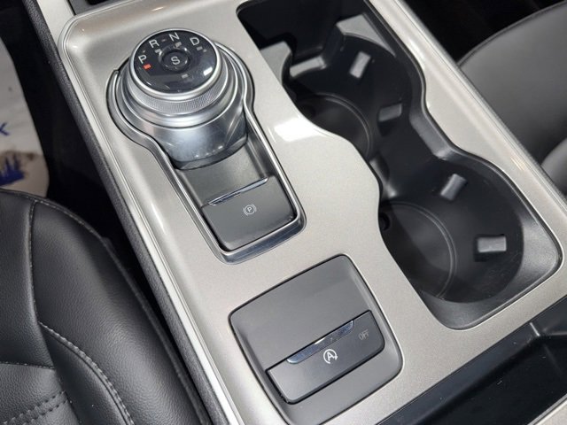 Used 2024 Ford Edge SEL w/ Convenience Package image 21