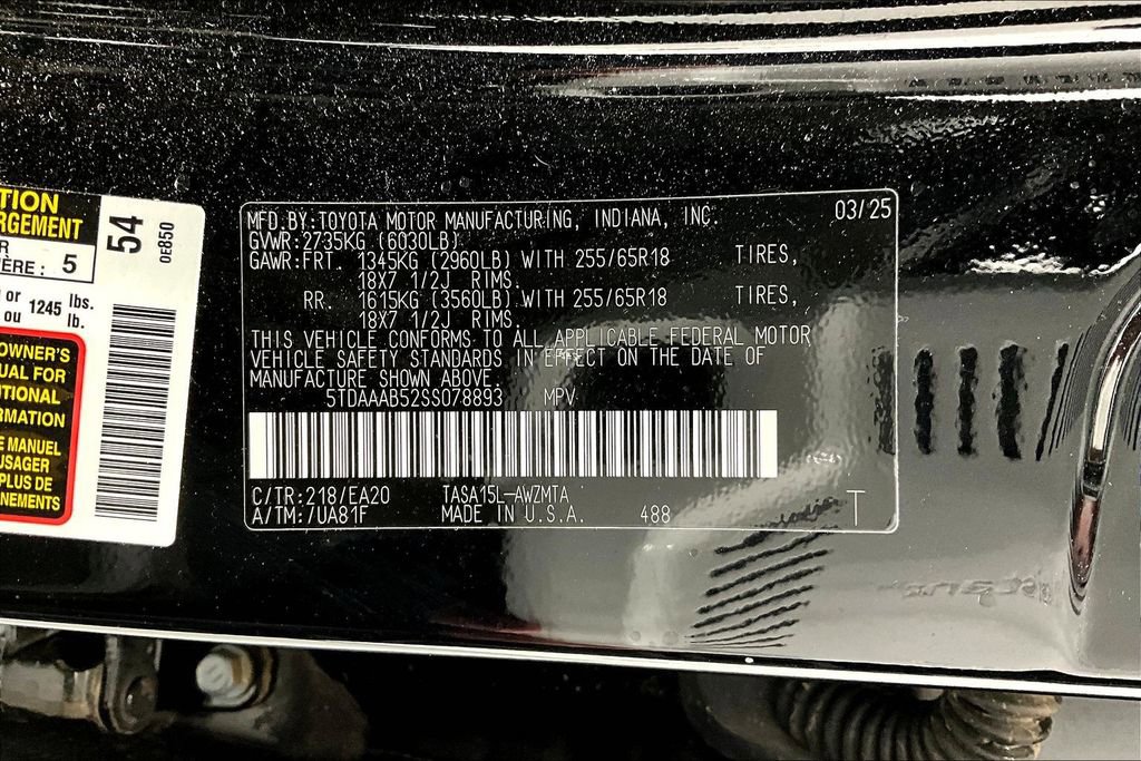 Used 2025 Toyota Grand Highlander AWD image 42