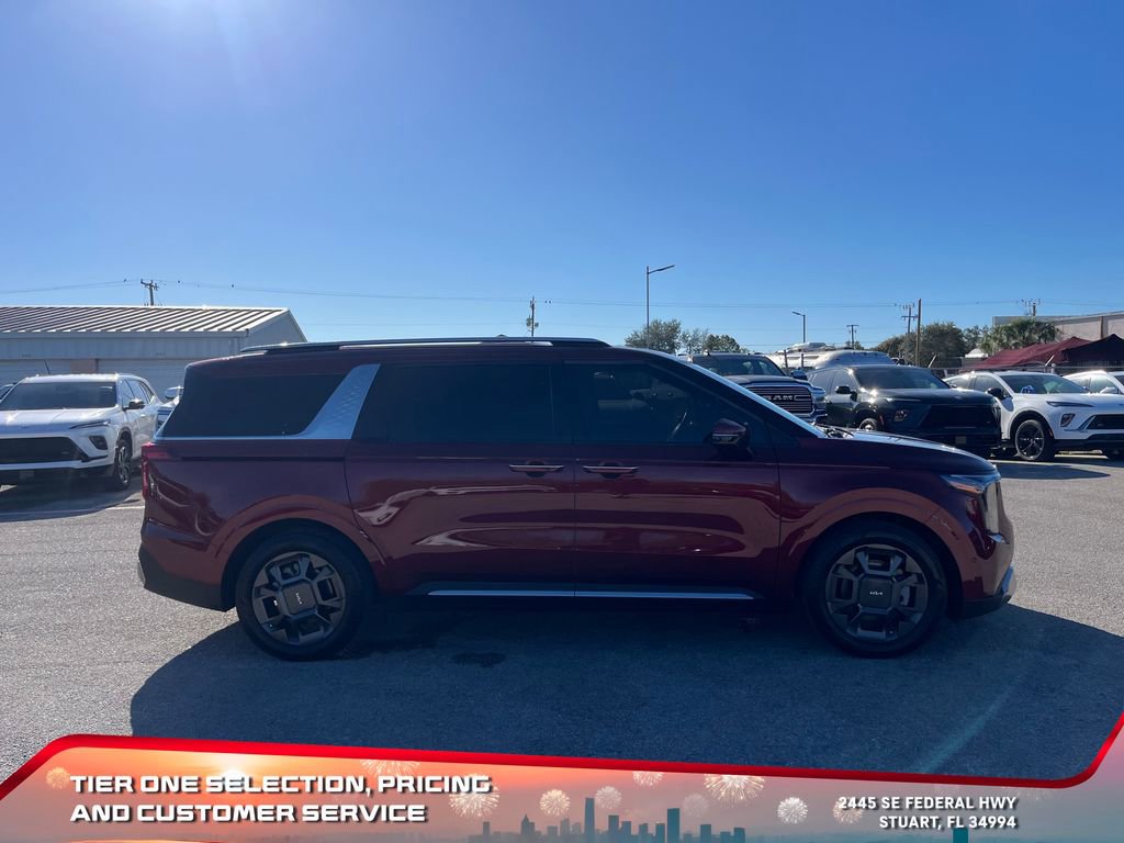 Used 2025 Kia Carnival SX image 8