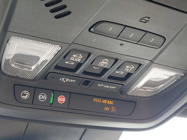 Used 2024 Cadillac XT4 Premium Luxury w/ Cold Weather Package AWD/4WD image 28