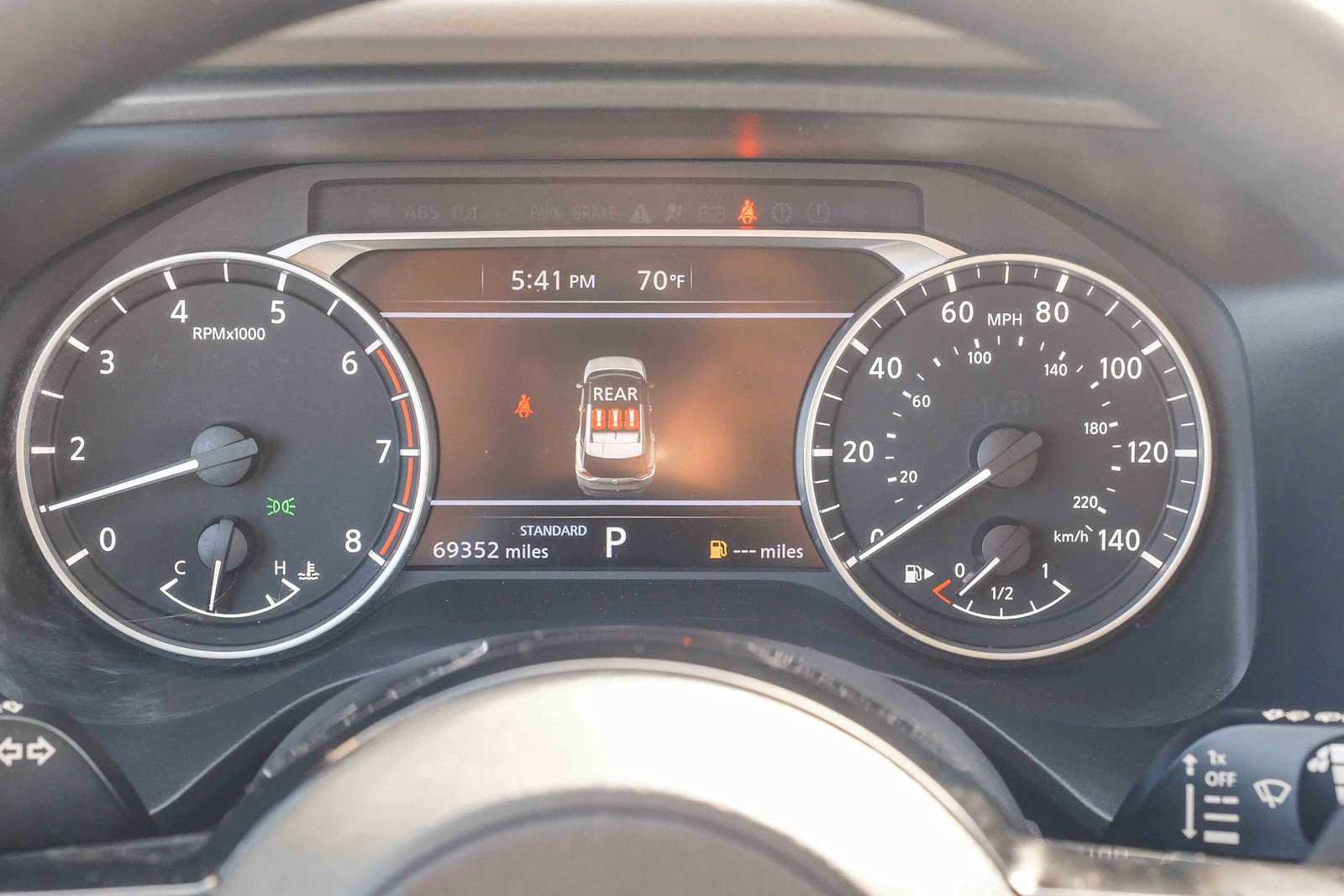 Used 2023 Nissan Rogue SV FWD image 25