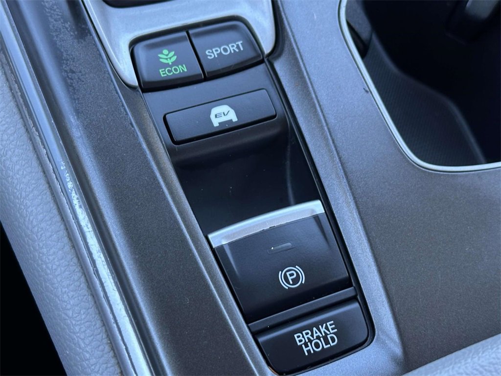 Certified 2020 Honda Accord Hybrid image 28