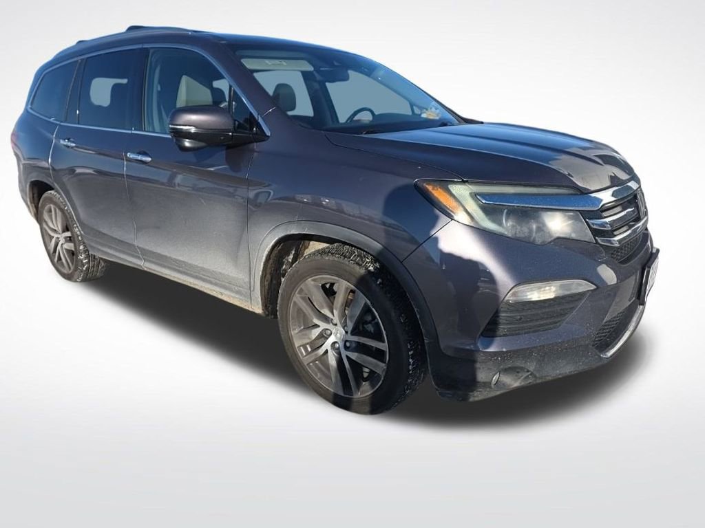 Used 2016 Honda Pilot Touring image 40